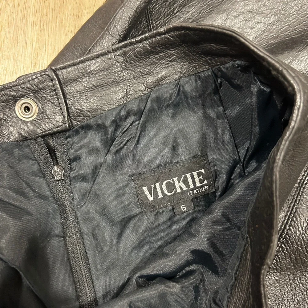 Vickie Leather genuine leather